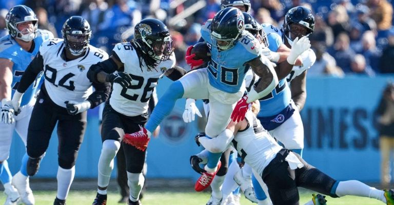 Jaguars y Titans con mucho en juego el domingo 