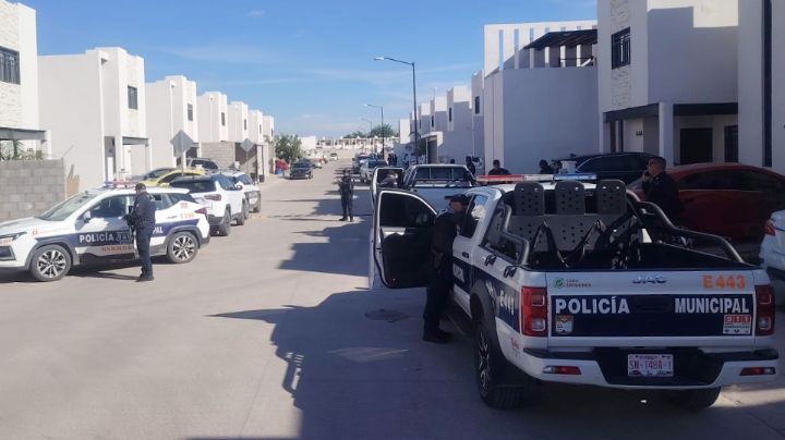 Rescatan a dos menores retenidos y detienen a cuatro sujetos armados en casa de Hermosillo
