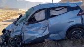 Foto ilustrativa de la nota titulada: Aparatoso ACCIDENTE al norte de Hermosillo: Vehículo eléctrico vuelca en terracería y queda DESTRUIDO