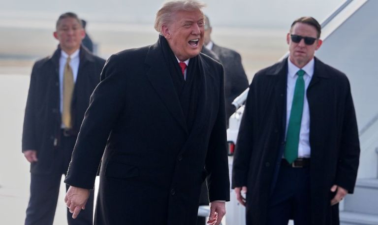 Trump anuncia en Davos su intención de adquirir Groenlandia mediante una 