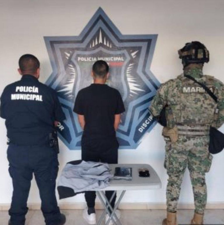 Los tres detenidos están a disposición de las autoridades 