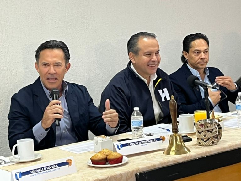 En Mesa Cancún, alcalde de Hermosillo 'Toño' Astiazarán resalta mayor inversión con recursos propios