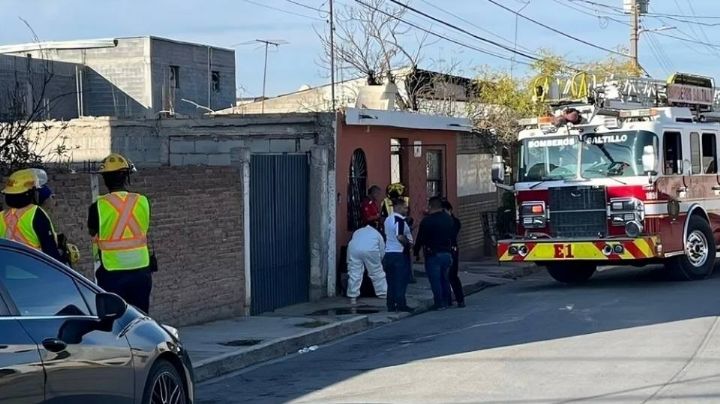 Frente a su padre, joven albañil pierde la vida tras el derrumbe de una loza en Saltillo, Coahuila
