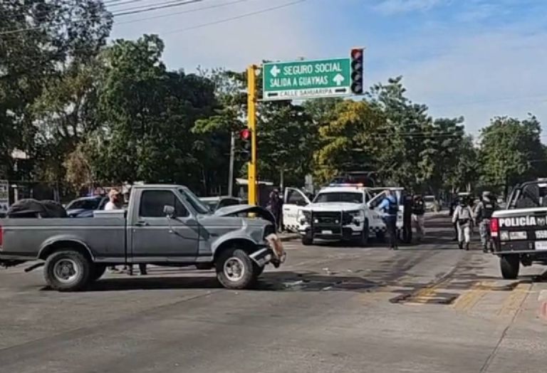 Choque entre patrulla de la Guardia Nacional contra pick up en Ciudad Obregón deja lesionados