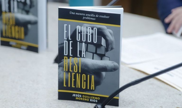'El Cubo de la Resiliencia': Libro inspirado en la metáfora del cubo Rubik fue presentado en el Congreso de Sonora