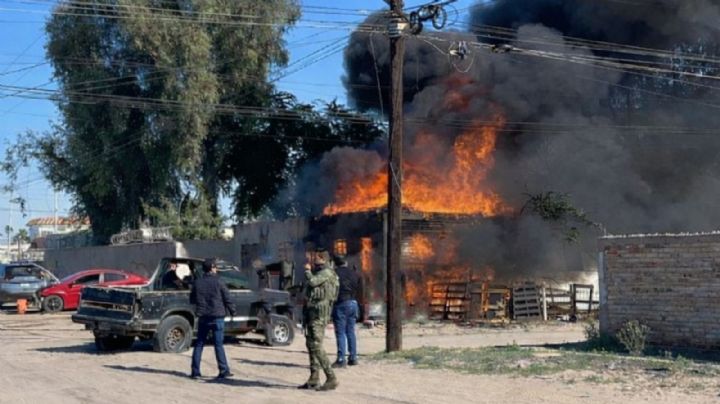 Fuego consume vivienda por completo en San Luis Río Colorado; habitantes lograron evacuar