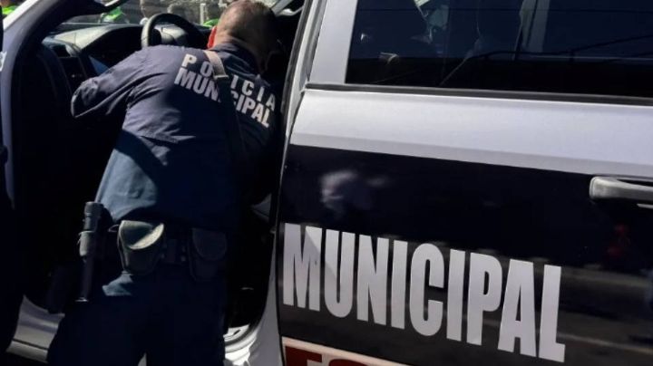 Detienen a hombre por golpear a su madre y hermana en Nogales; las amenazó con un cuchillo