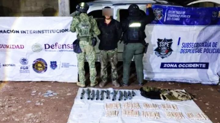 Cae joven de 24 años en posesión de 87 explosivos cerca de los límites de Chihuahua y Sonora