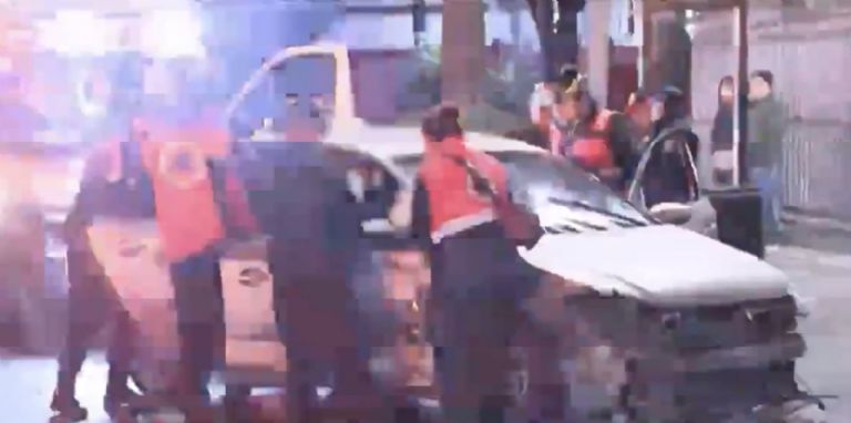 Accidente en del Valle Centro moviliza a las autoridades. Foto: Facebook