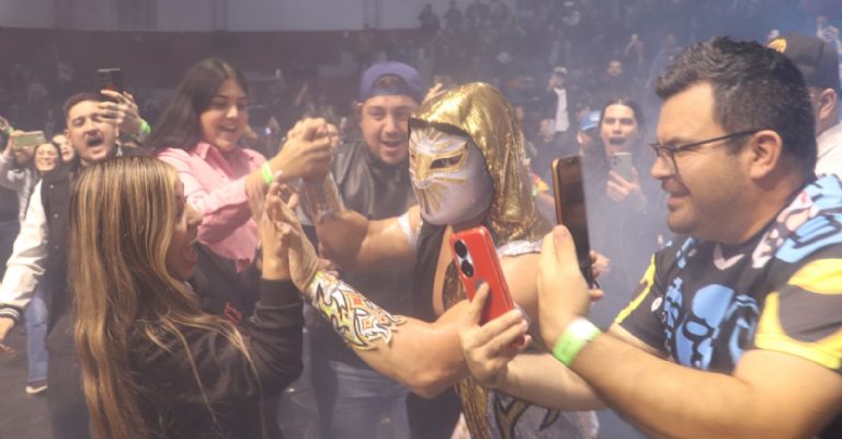 Místico elogia al público de Ciudad Obregón y reconoce que vivió una noche mágica arriba del ring