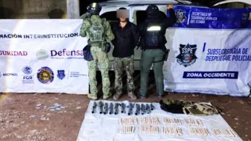 Cae joven de 24 años en posesión de 87 explosivos cerca de los límites de Chihuahua y Sonora