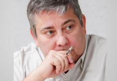 Foto ilustrativa de nota La guerra por la atención: Redes, poder y manipulación digital en Latinoamérica