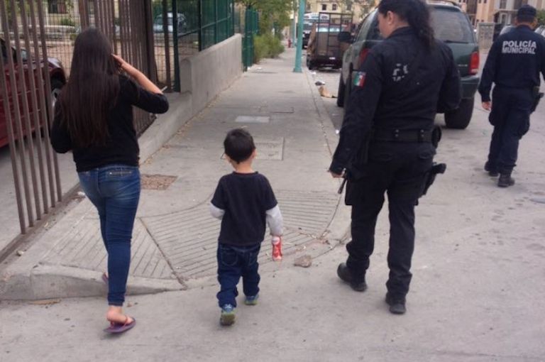 El pequeño fue entregado a las autoridades correspondientes