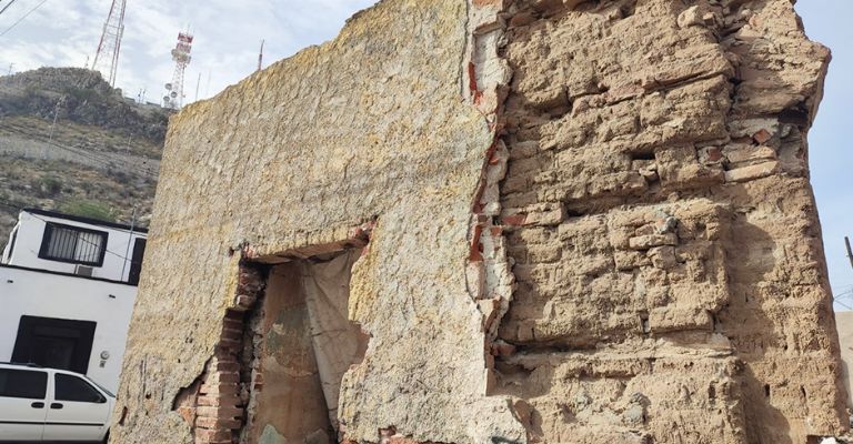 Casas históricas del centro de Hermosillo en riesgo de colapso por falta de mantenimiento