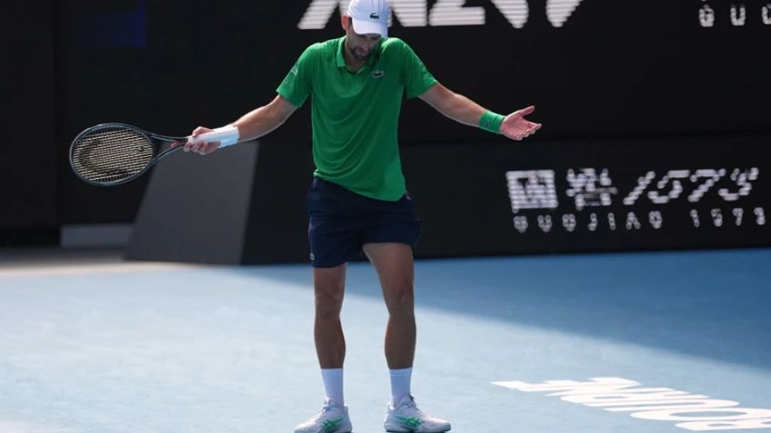 Novak Djokovic reconoce que tuvo suerte para avanzar en el Abierto de Australia