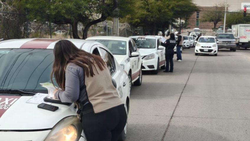 Refuerzan en Nogales vigilancia contra transporte ilegal; aseguran cuatro taxis piratas