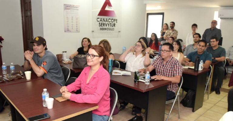 El gobierno de Hermosillo impulsa a 127 emprendedores con el programa 'Fast Track'