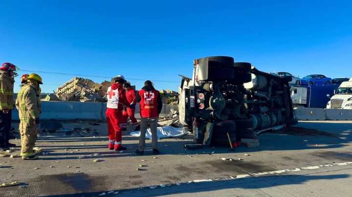 Tragedia familiar en Sonora tras volcamiento: Fallece una mujer y un niño de 2 años queda herido