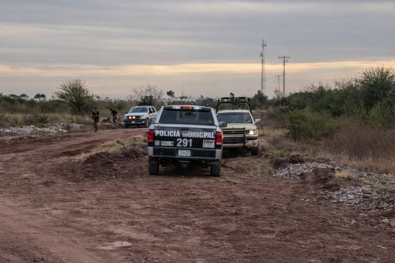 Autoridades policiales y militares resguardaron el lugar de los hechos
