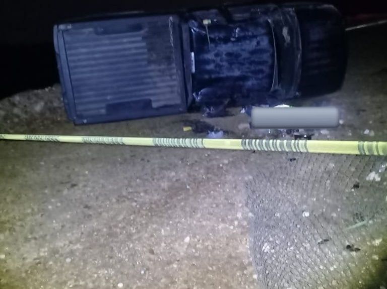 El vehículo quedó destrozado tras el fuerte percance