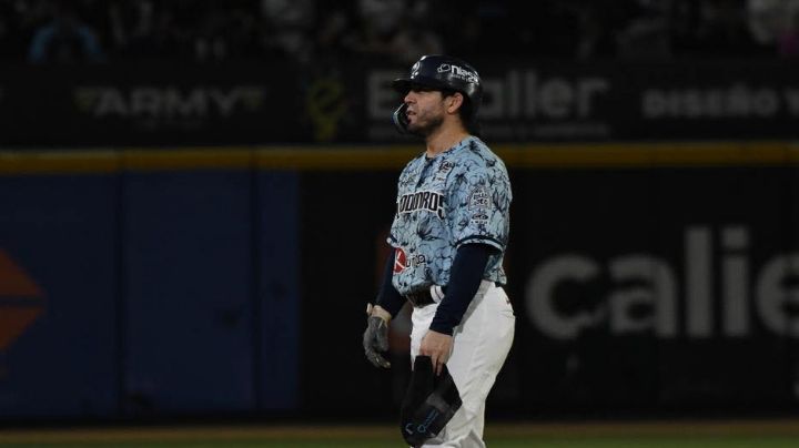 El campeón jonronero de la LAMP causa baja momentánea en los playoffs