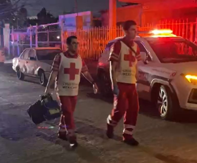 Paramédicos de Cruz Roja intentaron socorrer a la víctima