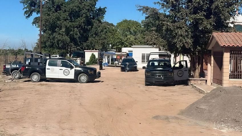 Abandonan cuerpo 'embolsado' en panteón de Navolato; lo hallaron en tumba en construcción