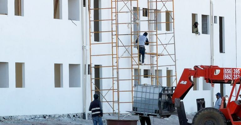 Ciudad Obregón: Lamarque Cano impulsa construcción de viviendas sociales, con 250 listas para entrega