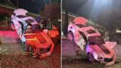 Foto ilustrativa de la nota titulada: ACCIDENTE en Calzada de Tlalpan: Auto deportivo CHOCA contra malla del Tren Ligero; hay un MUERTO