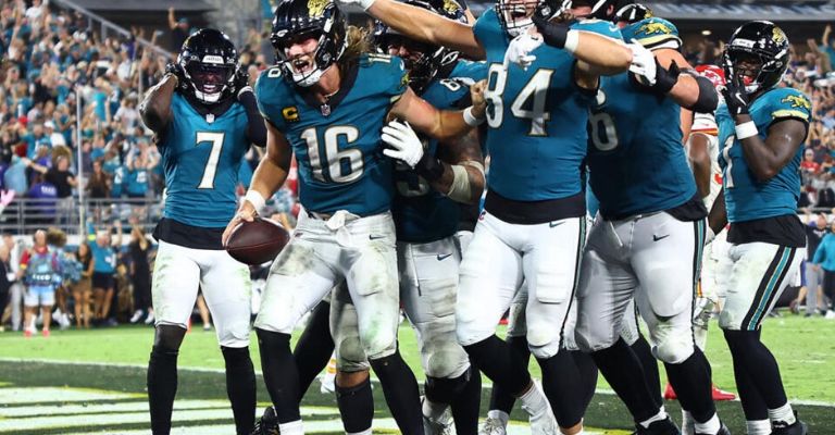 Jaguars buscan llegar más lejos en la campaña