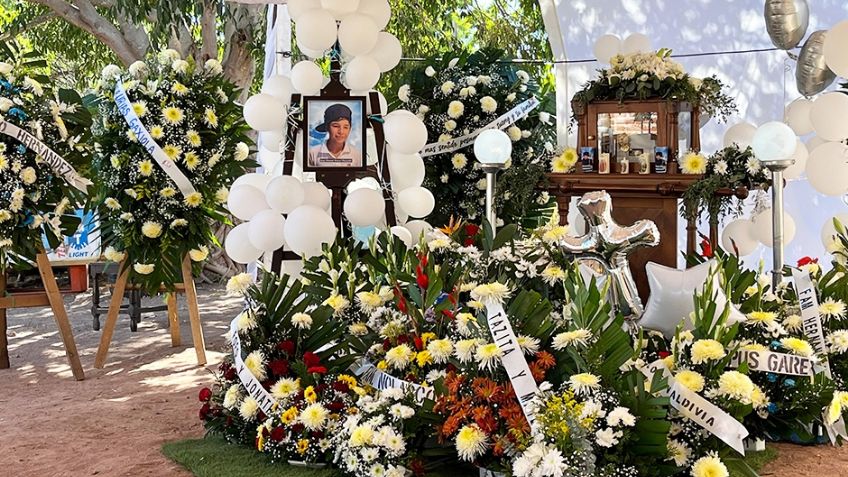 Emotiva despedida para Jorge, menor víctima de incendio en la Leandro Valle; su escuela le da el último pase de lista