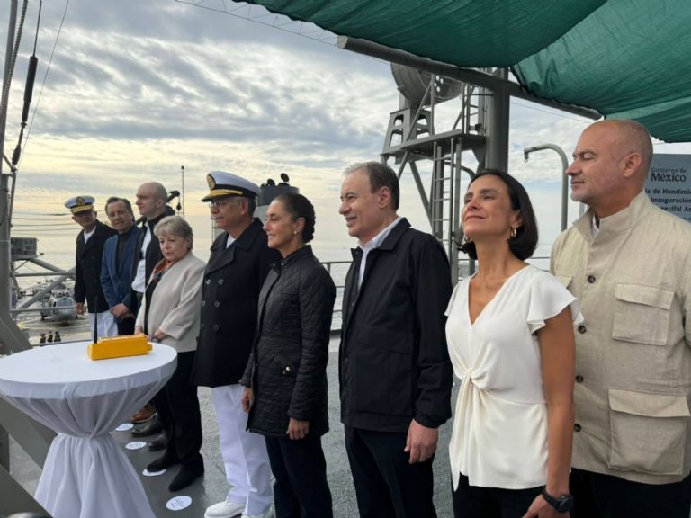 Sheinbaum encabeza hundimiento del exbuque