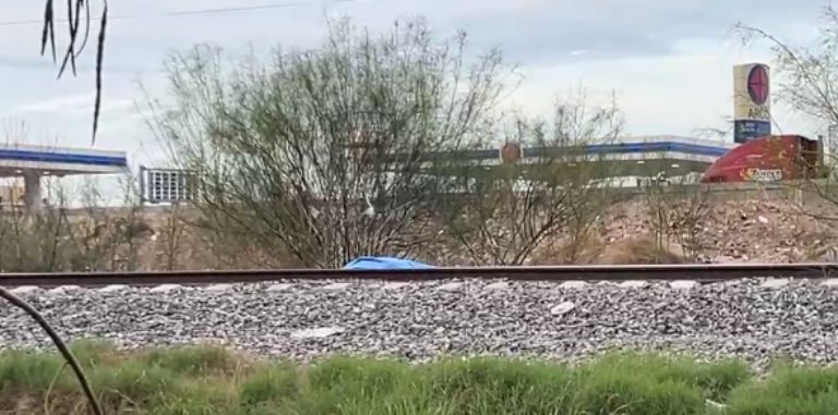 Un hombre perdió la vida la mañana de este domingo 1 de febrero de 2026 luego de ser arrollado por el tren