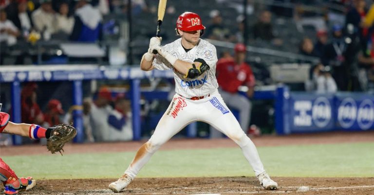 Mateo Gil estuvo muy productivo con el madero