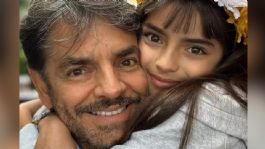 Foto que representa a Eugenio Derbez saca las garras por Aitana Derbez tras severas criticas a VIDEO al cantar con Vadhir