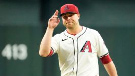 Foto que representa a MLB: Corbin Burnes ya tiene fecha de regreso con los Diamondbacks en esta temporada