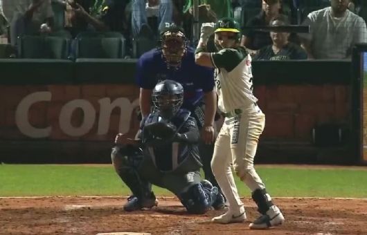 Sinaloense estrella en la Liga Arco Mexicana del Pacífico firma contrato con los New York Mets