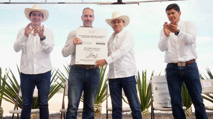 Alfonso Durazo posiciona al bacanora como bebida premium internacional con primeras certificaciones