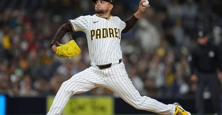 Omar Cruz fue incluido en la lista de reservas