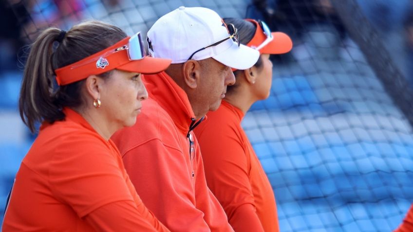 Luego de caer al sótano de la Liga Mexicana de Softbol, Naranjeros le da las gracias a Rolando Torres