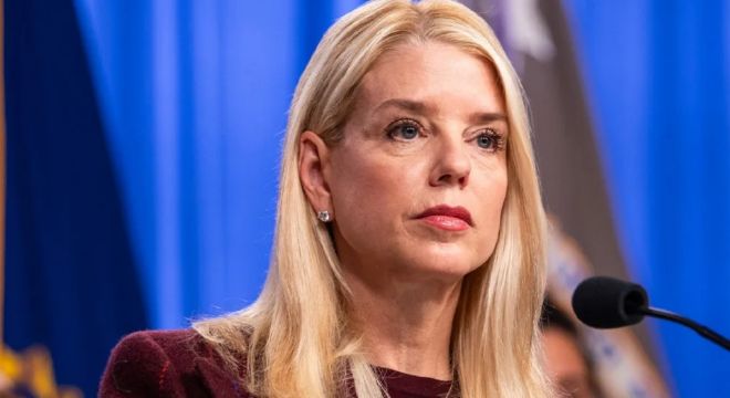 Congreso de EU: Pam Bondi habla de presunto derribo de drones de cárteles mexicanos en Texas (VIDEO)