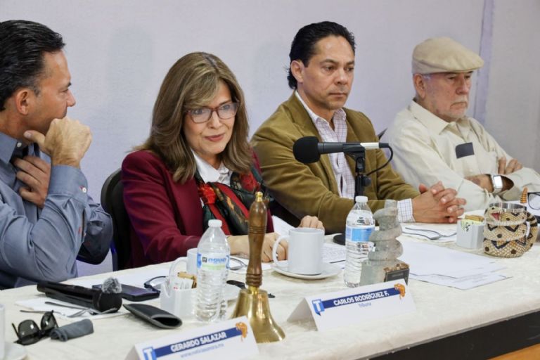 UES fortalece matrícula, calidad y modelo educativo 5.0: Patricia Patiño en Mesa Cancún