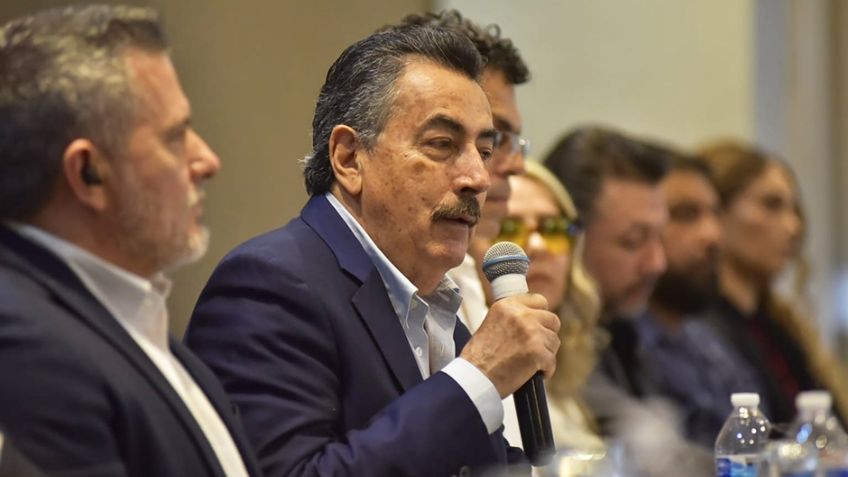 Lamarque impulsa en conversatorio universitario la 'Triple Hélice' para el desarrollo estratégico de Sonora