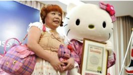 Foto que representa a Yuko Yamaguchi se retira tras 45 años al frente de Hello Kitty: ¿Qué pasará con el icónico personaje?