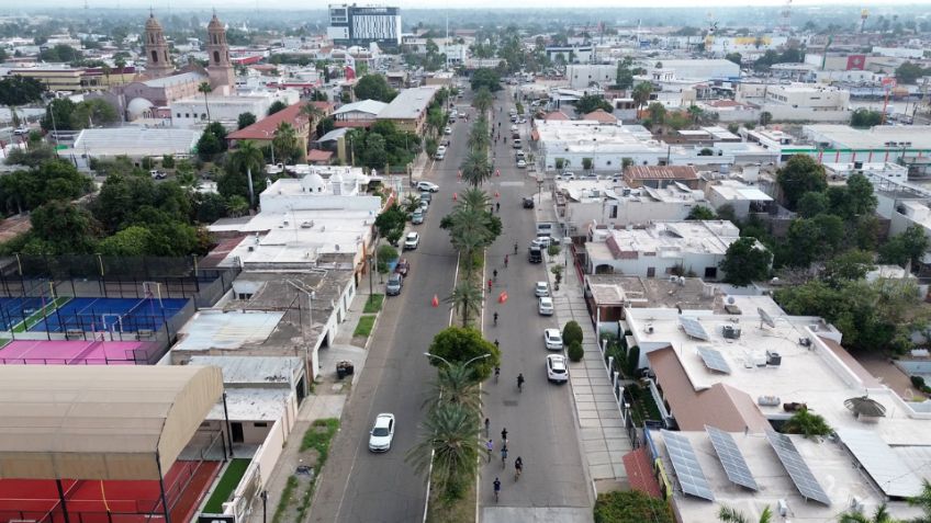 Buscan mejorar la movilidad urbana en Navojoa con el uso de la bicicleta; habilitan ciclovías en el centro