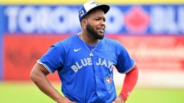 Foto que representa a Vuelta a la página: Vladimir Guerrero Jr. dice que la derrota en la Serie Mundial quedó atrás