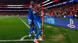 Foto que representa a Real Madrid vence en apretado encuentro sobre el Benfica y sueña con octavos en la Champions League