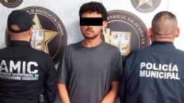 Foto que representa a Sorprenden a joven con más de 50 dosis de crystal, marihuana y cocaína en Puerto Peñasco