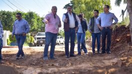 Foto que representa a Javier Lamarque Cano supervisa rehabilitación hidráulica y pavimentación en Ciudad Obregón