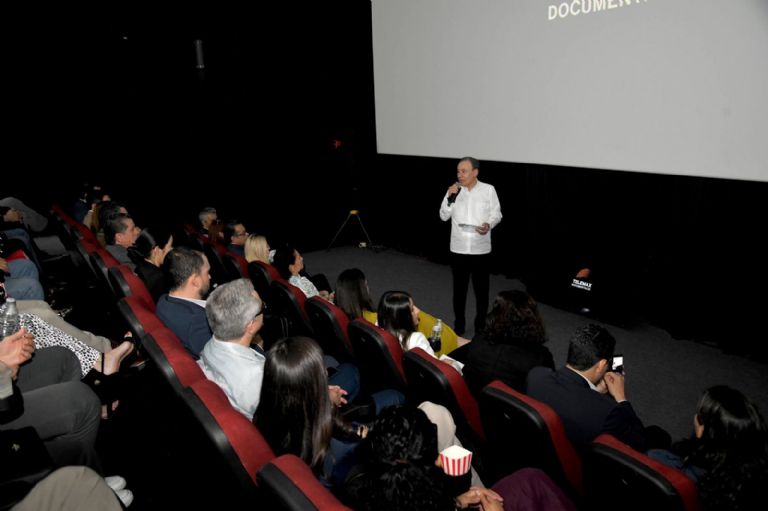 Alfonso Durazo relanza nueva etapa de Telemax con estreno de 'Tierra y Lucha: Machi López'